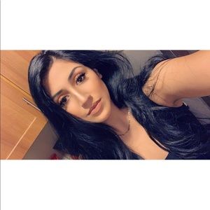 Meet your Posher, Marla